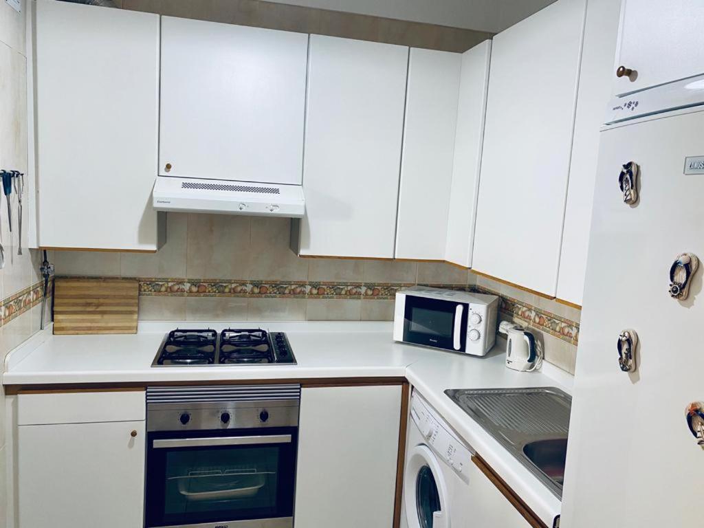 Apartamentos Playa Chica / Playa Las Gaviotas Santa Cruz de Tenerife Exteriör bild