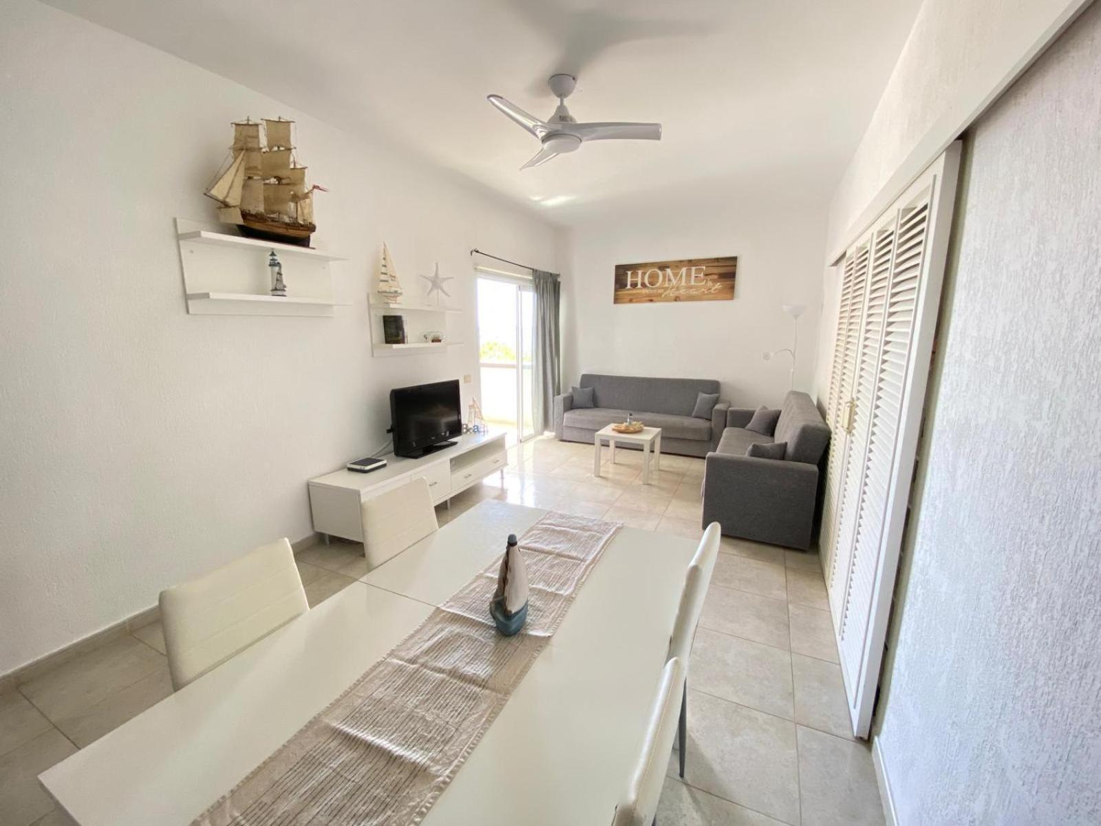 Apartamentos Playa Chica / Playa Las Gaviotas Santa Cruz de Tenerife Exteriör bild