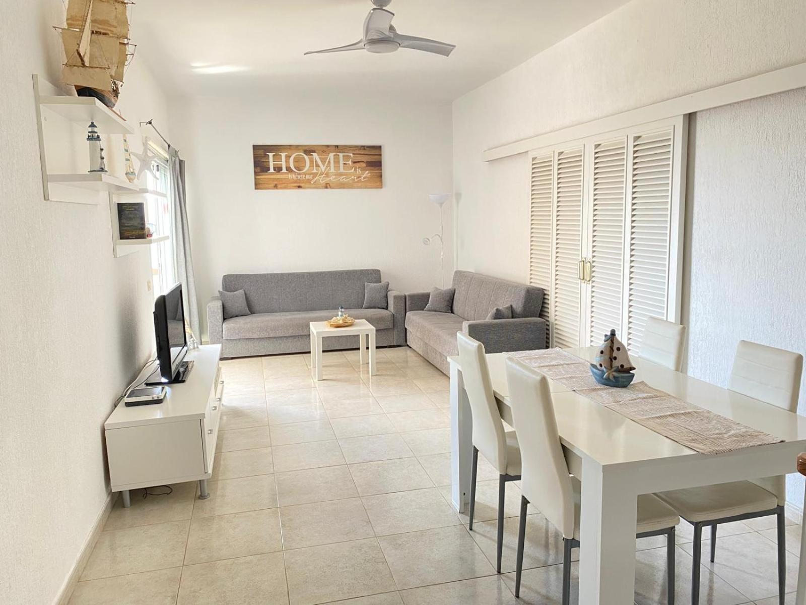 Apartamentos Playa Chica / Playa Las Gaviotas Santa Cruz de Tenerife Exteriör bild